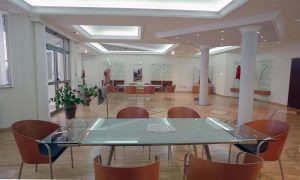 Enterijer poslovni prostor showroom